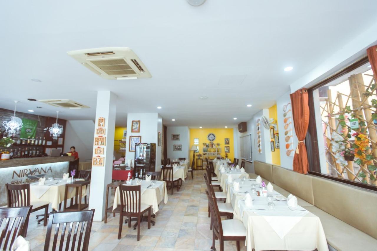 Nirvana Hotel Patong Buitenkant foto